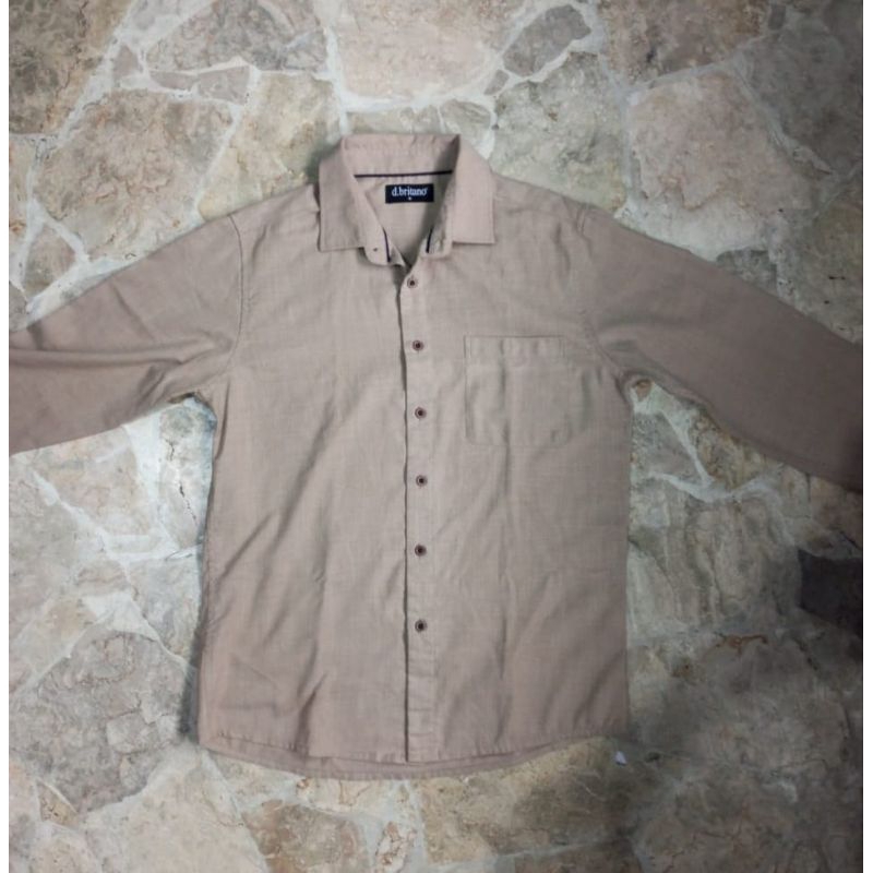 Kemeja D'Britano