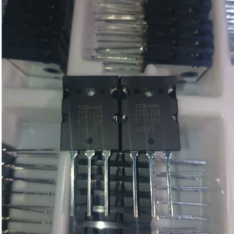 TRANSISTOR FINAL TOSHIBA C5200/A1943 LOT 939 ORIGINAL