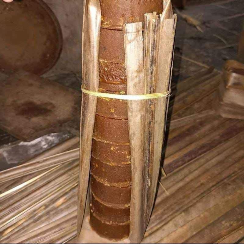 

RB GulaArenMurni/1,kg.AsliPangandaran(bungkus daun)