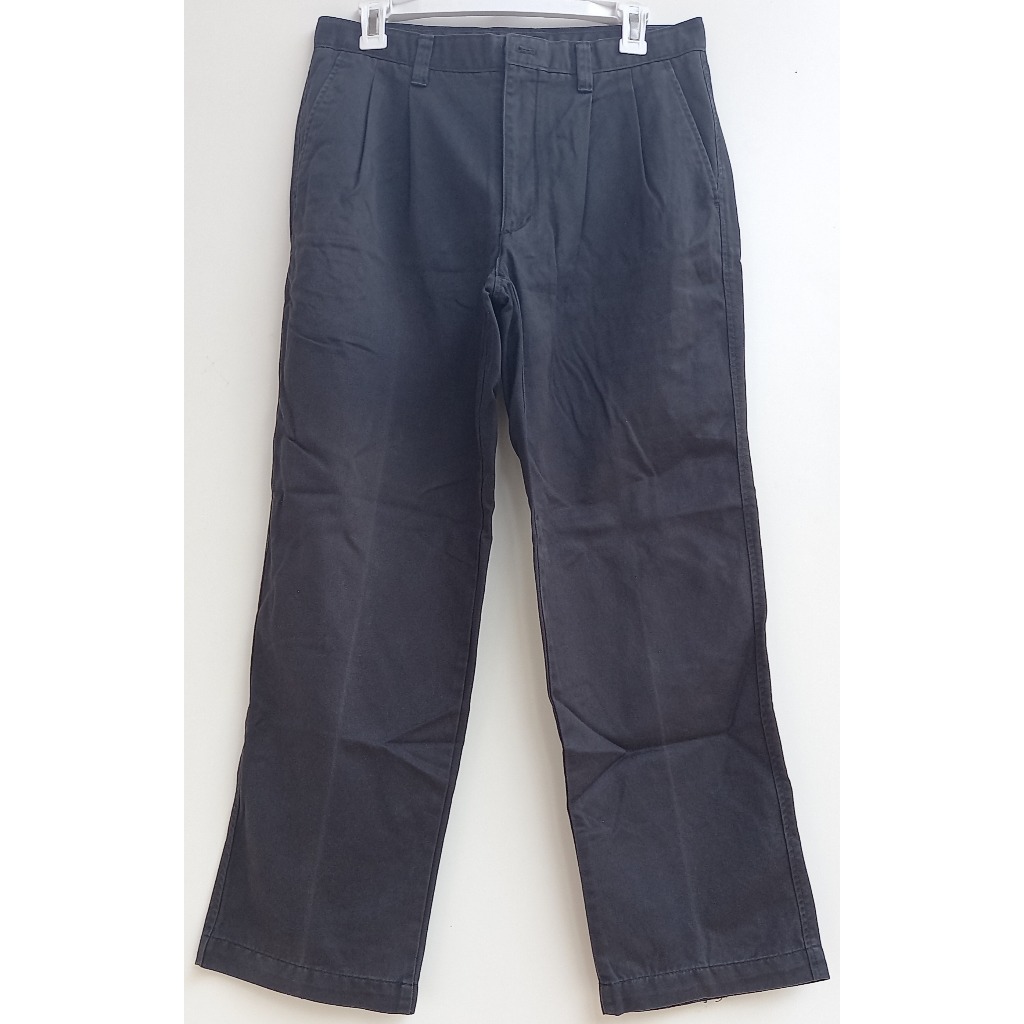 UNIQLO Chino Pants Vintage Classic Fit Celana Panjang Chinos Pria Size 30