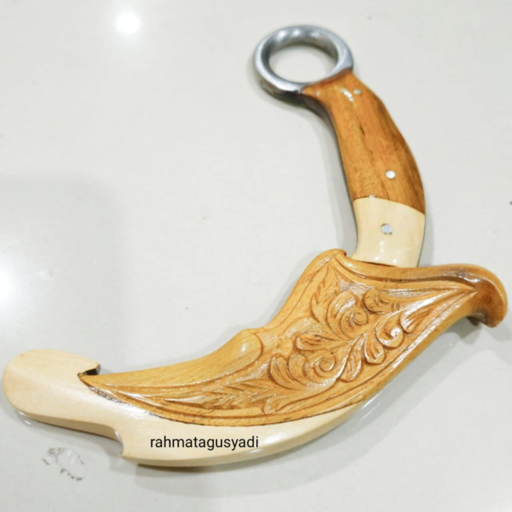 Pisau Dapur Karambit/kerambit minang besi per asli bayar ditempat