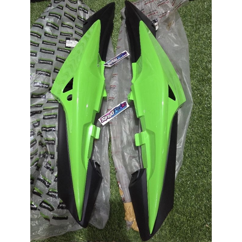 BODY BELAKANG RR OLD SE GEN 4 ORIGINAL NOS (RARE)