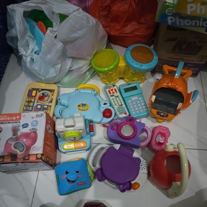 Take all mainan elektrik