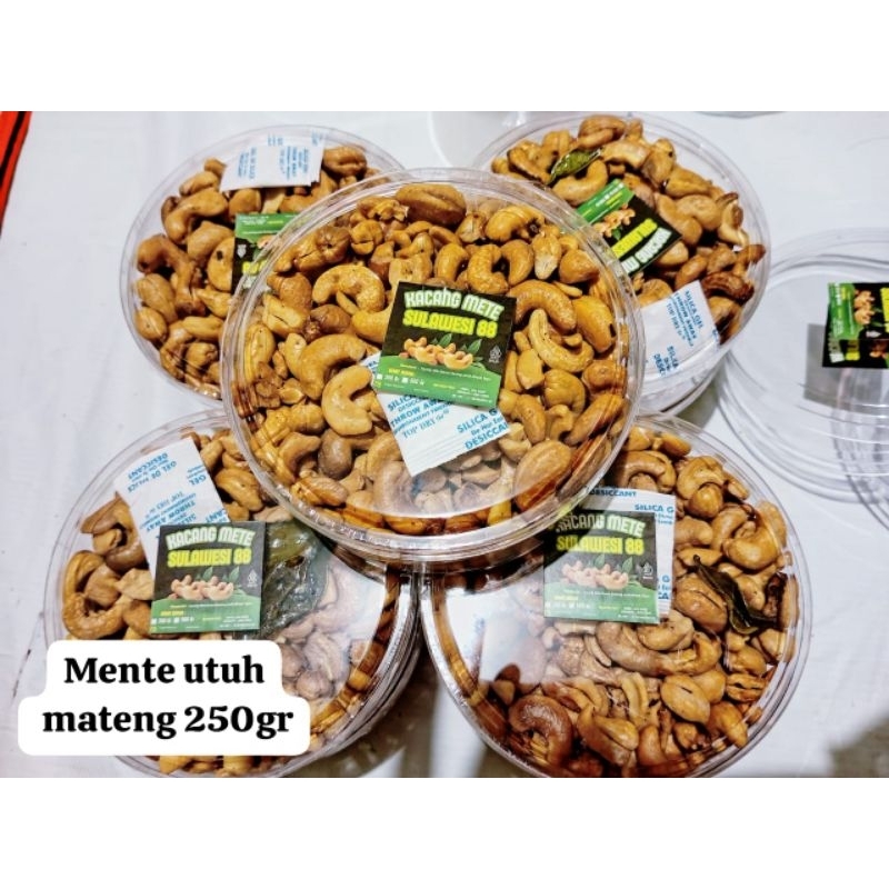 

kacang mede mateng utuh 250gr surabaya laris
