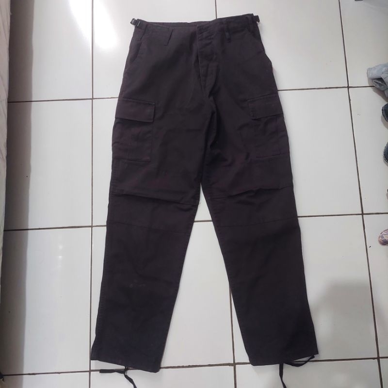 celana kargo military