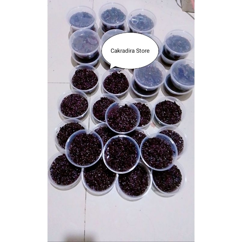 

Tape Ketan Hitam ( ketan hitam yang pekat)