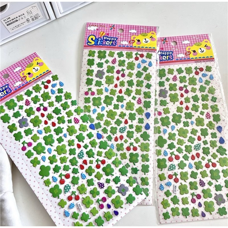 

Sticker Clover Timbul 3D