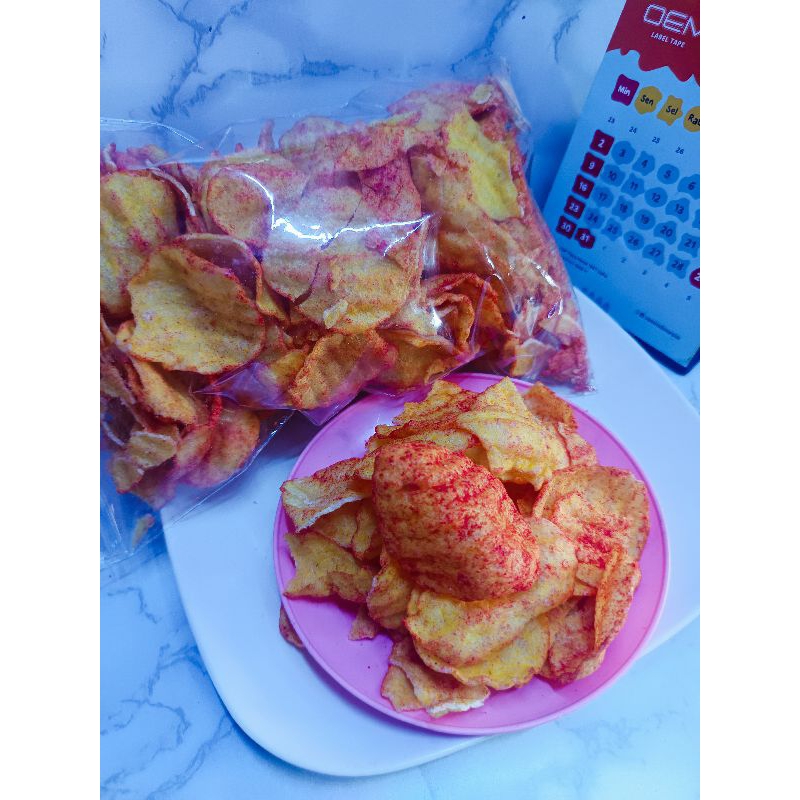 

keripik Poco Poco/kerupuk Poco pedas manis 200gr/500gr