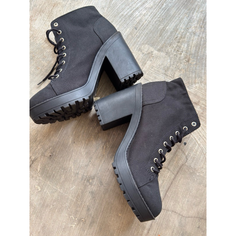 boots hnm preloved