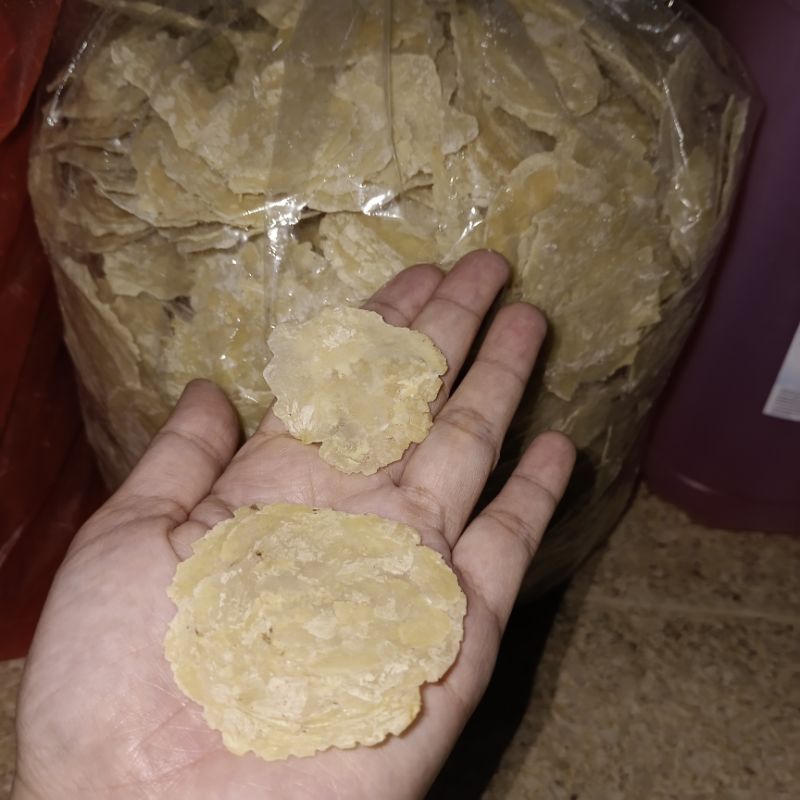 

Emping Lokal Tebal 1/2kg