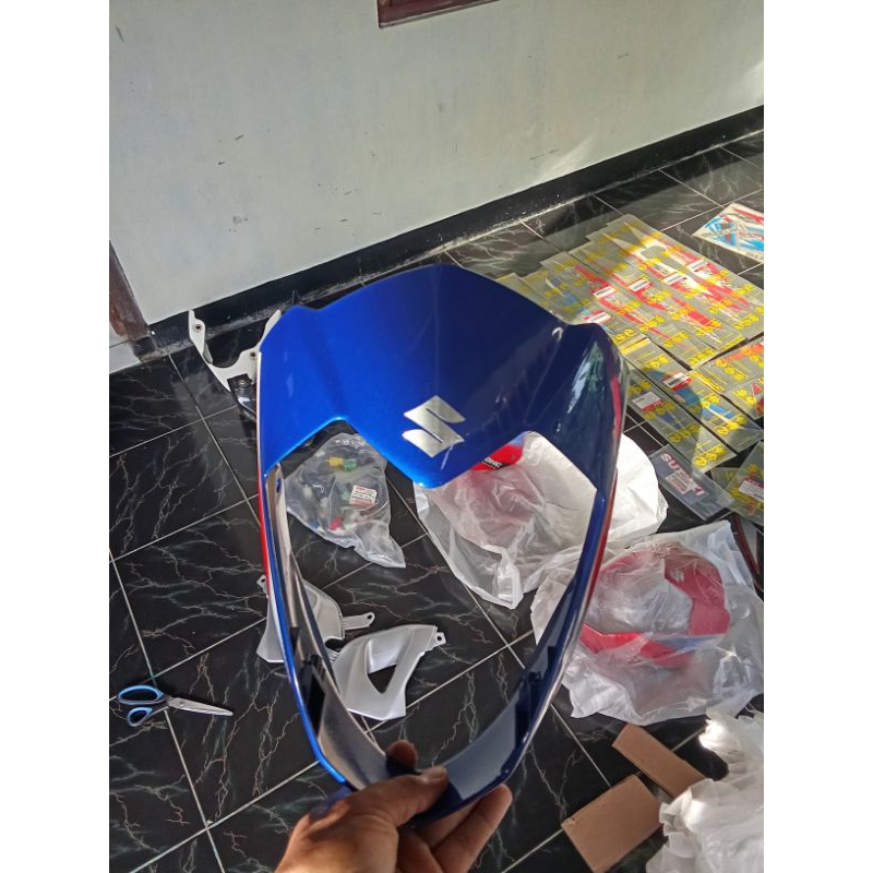 BATOK SATRIA FU CBU BIRU ORIGINAL SGP INCLUDE STRIPING ORIGINAL SGP