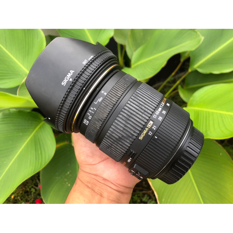 Lensa Sigma 17-50mm F2.8 for Canon