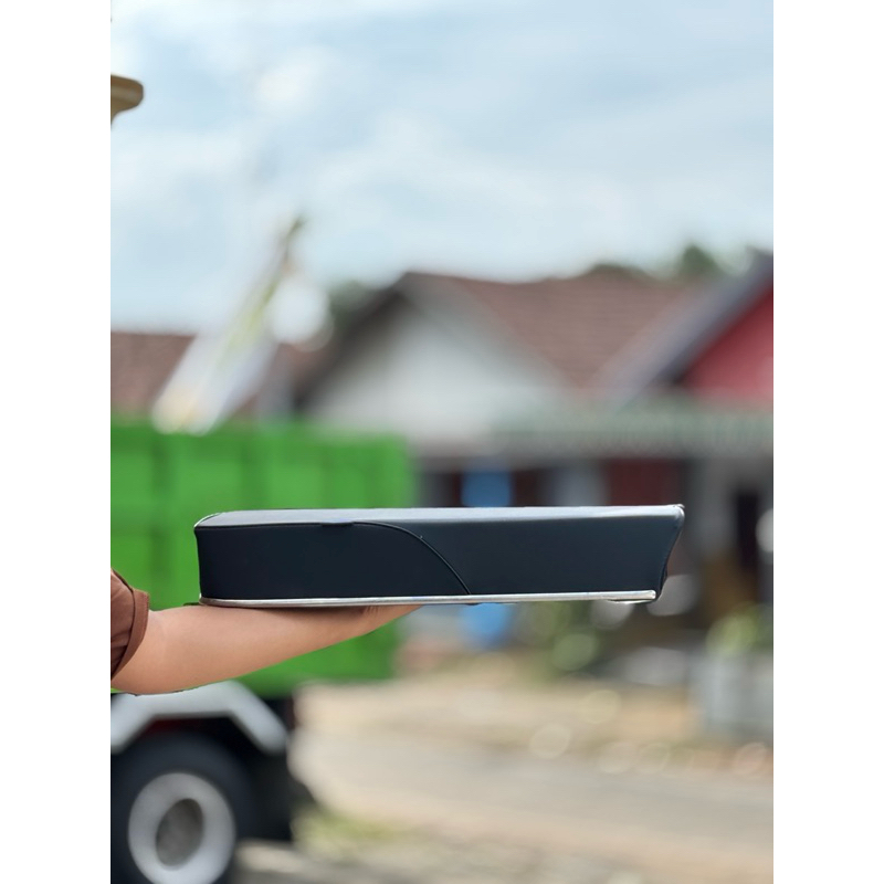 JOK HONDA CB MENGGUNAKAN KULIT MBTECH / AMPLAS DIPADUKAN DENGAN KULIT MOTIF ORIGINAL BYBABA MOJOKERT