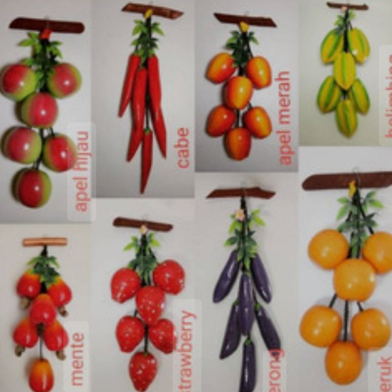 buah hias gantung