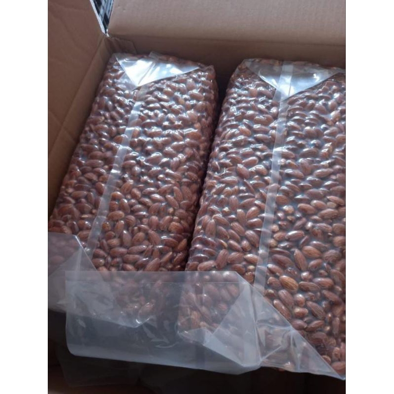 

Kacang Almond mentah 250gr-500gr-1kg