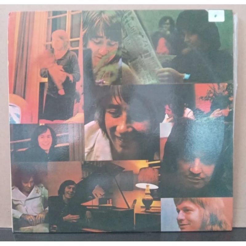 Vinyl Piringan Hitam 12 inch America (Dan Peek), The Hollies dll - Ventura Highway (Dewey Bunnell)