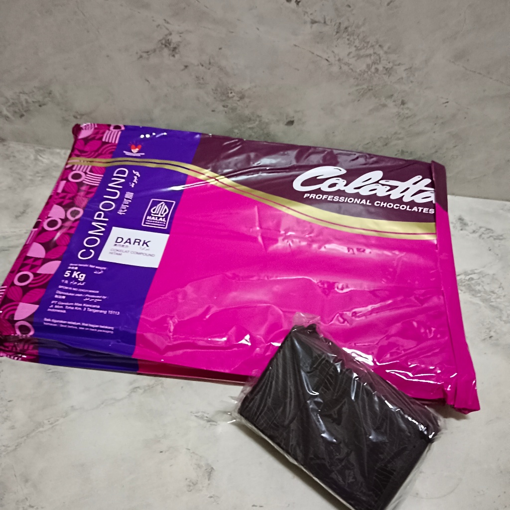 

COLATTA dark coklat repack 500 gram