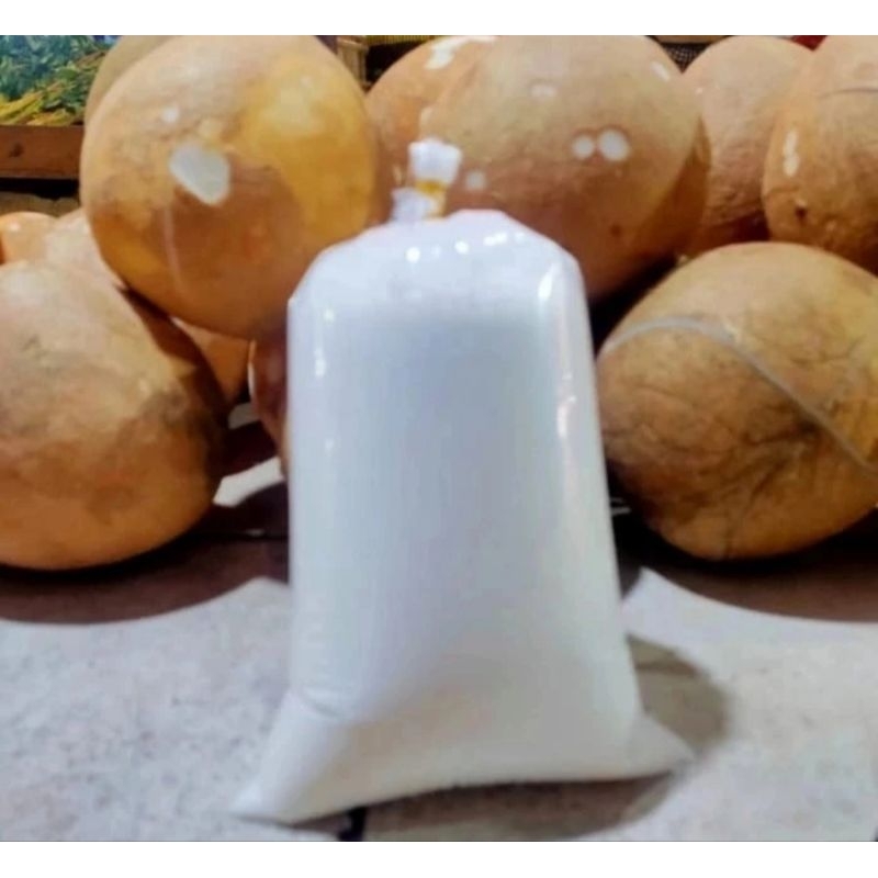 

santan kelapa parut dari 1kelapa