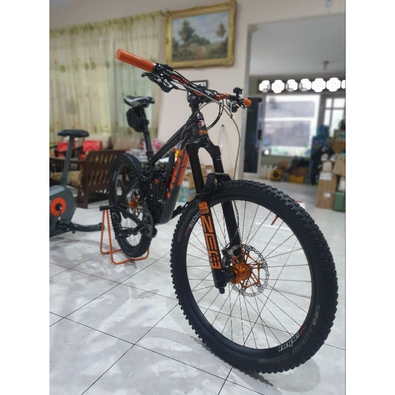 Sepeda gunung Mtb am Trek slash 8 Full Upgrade Alloy 27,5 Size S
