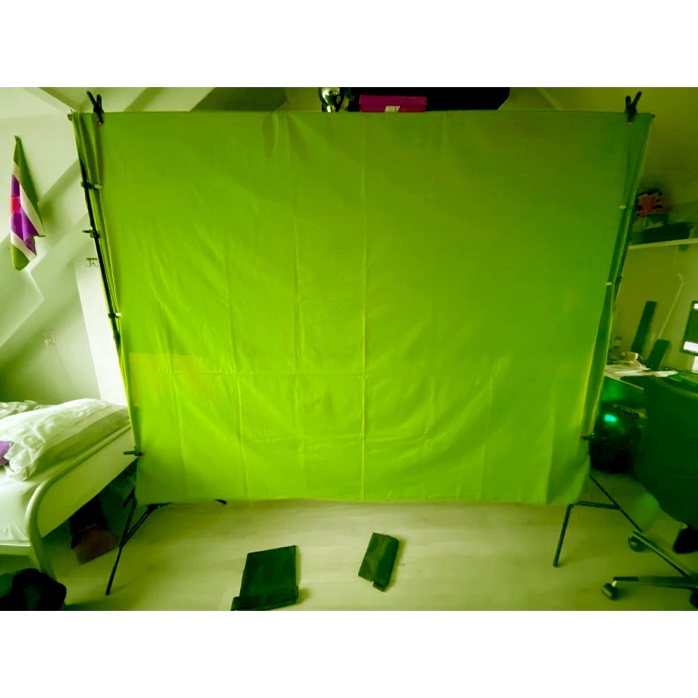 Greenscreen Kain Hijau Stabilo Untuk Editing Video Chroma Key