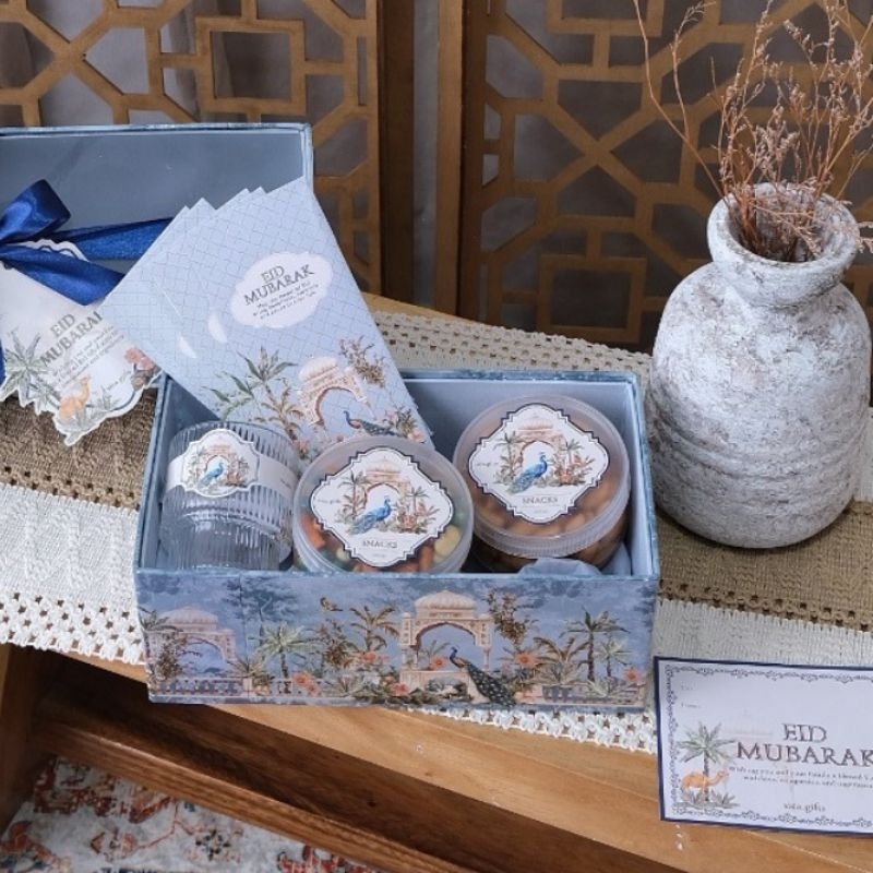 

ARUNA Set Hampers Lebaran Idul Fitri. Eid Mubarak Hampers Ready Stock Jakarta