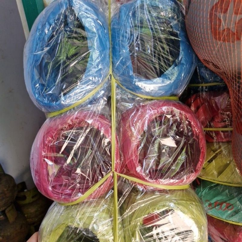 Tali Rafia Gulungan Besar