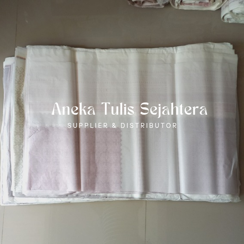 

(Termurah) Kertas HVO / Kertas Berbahan HVO Pengganti Koran Dijual Per Ikat 10Kg Ukuran 60 x 90