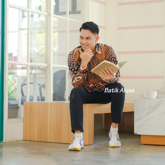 Batik Aluna Kemeja Pria Lengan Panjang PCW 030