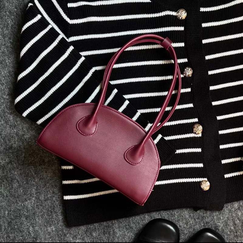 [PRELOVED] Belevia | La Victoire Shoulder Bag Maroon | red baguette bag