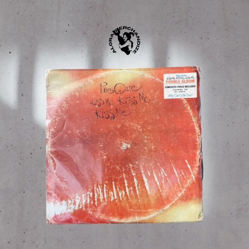Vinyl 12" Piringan Hitam THE CURE - Kiss Me Kiss Me Kiss Me