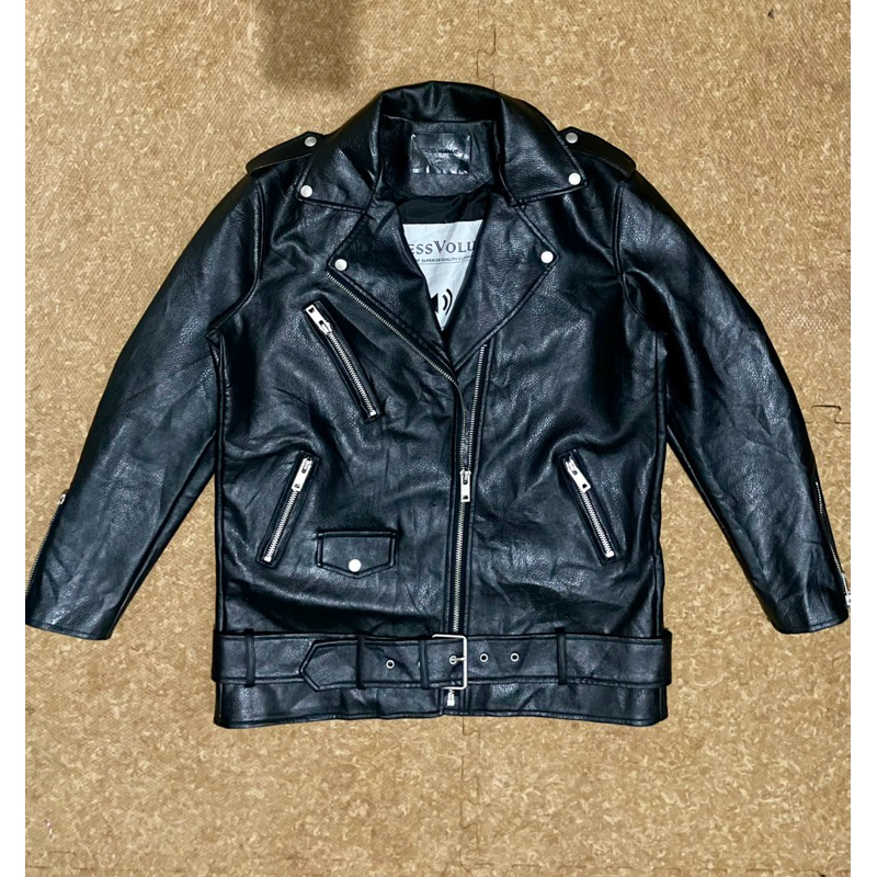 Jaket kulit faux ramones Dress Volume