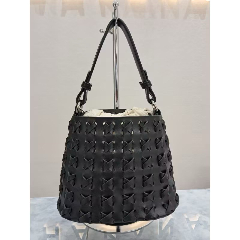 [READY] hakana stormi bag black