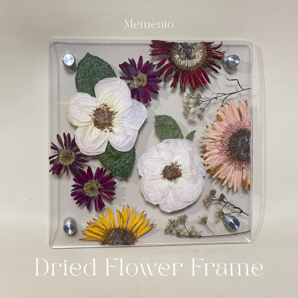 Press Dry Flower Frame Acrylic | Hadiah Custom | Kado Wisuda | Kado Nikah