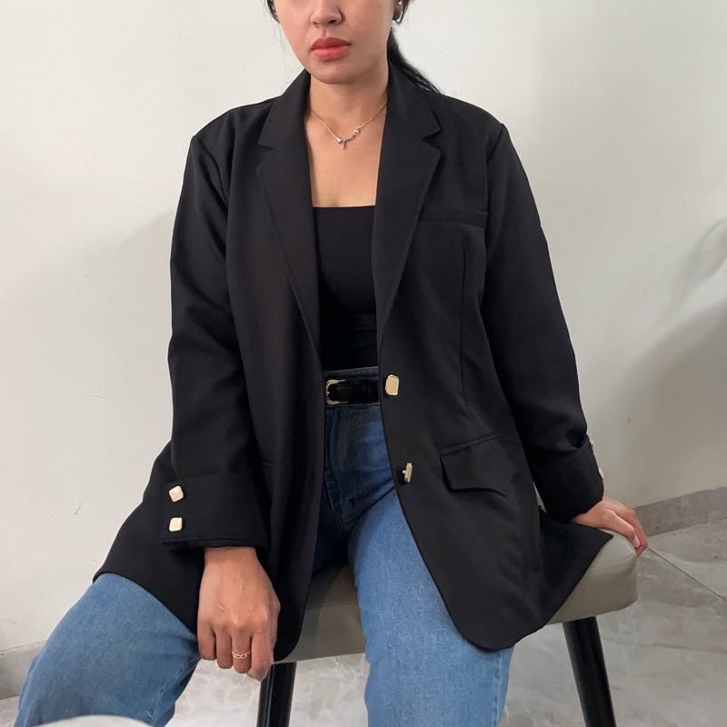 Daybyday Leona Black Oversize  Blazer Wanita Hitam