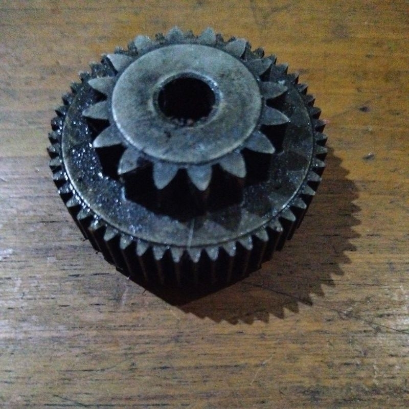 gigi penghantar stater kecil Jupiter z asli cabutan motor