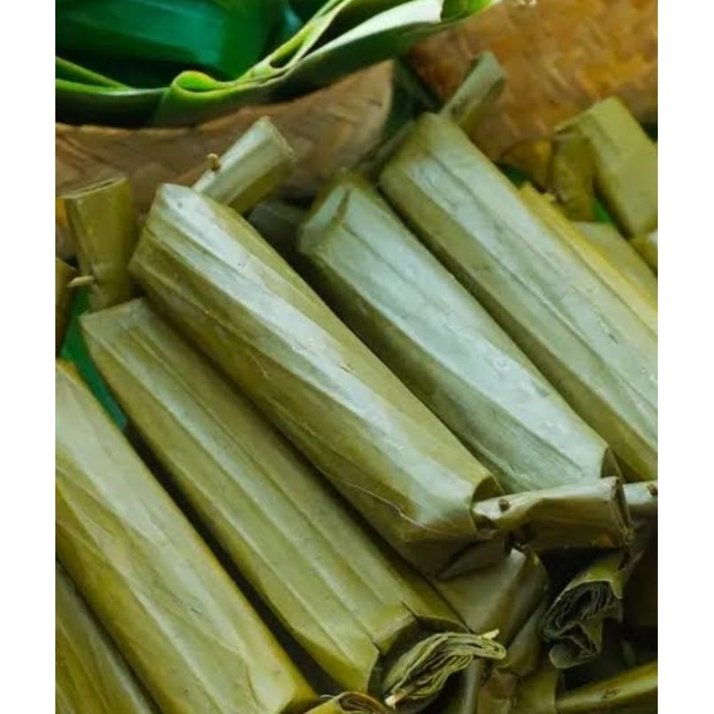 

lontong manteng 10 biji