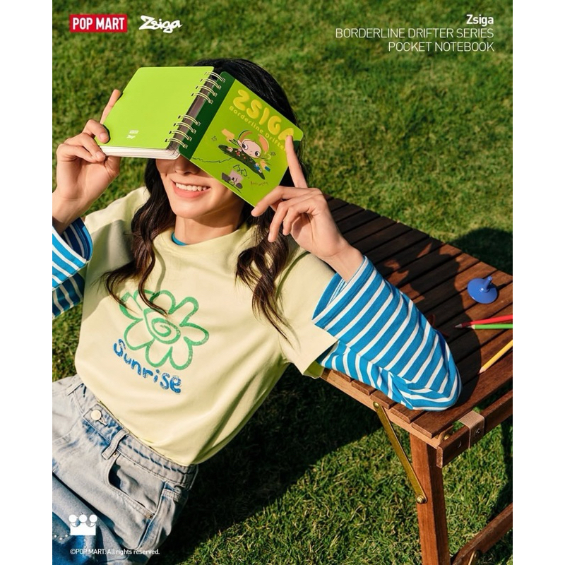 

SZIGA NOTE BOOK WITH COLOUR PENCILS