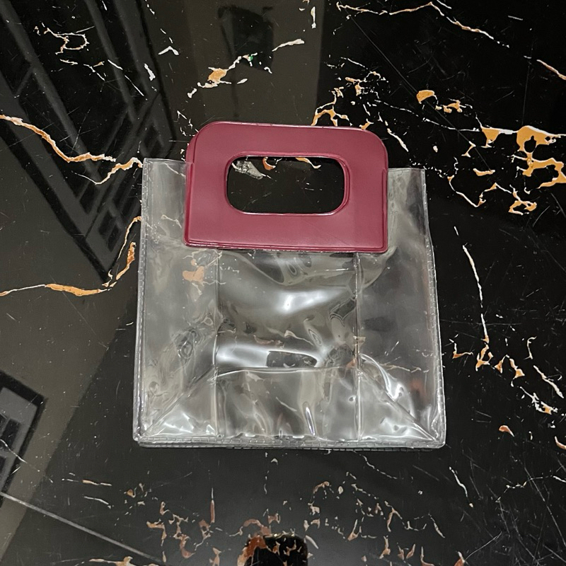 

Tas Hampers Size 20x11x20cm gagang maroon kode TH 125