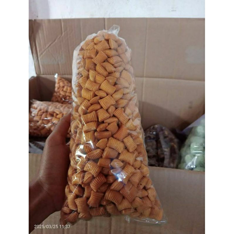 

KUE PANG PANG/KUE BANTAL