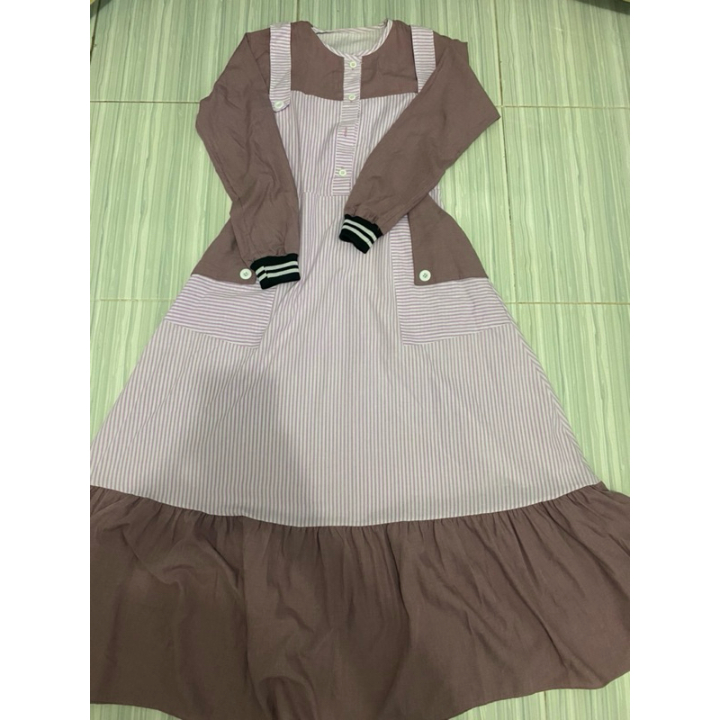 Preloved Gamis garis garis