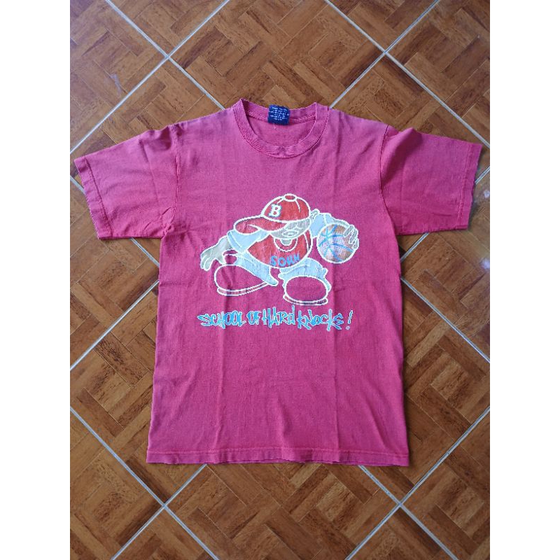 Vintage SOHK School of Hard Knocks Streetwear Tshirt