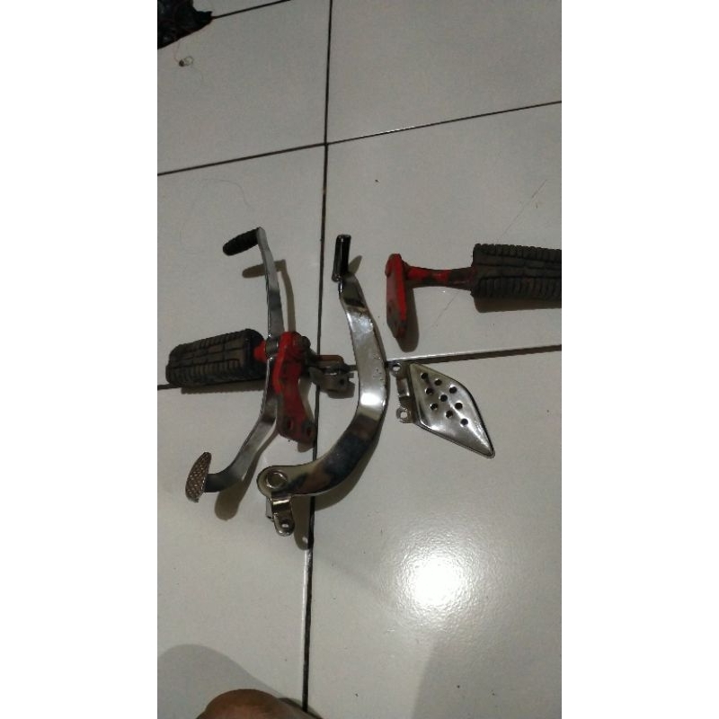 Step Depan Satria Fu