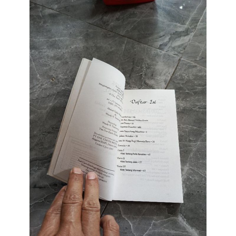 Seruan Sang Muadzin: ANA AL-HAQQ Menghidupkan Ajaran Tauhid Al-Hallaj Berdasarkan Kitab Al-Tawasin-A