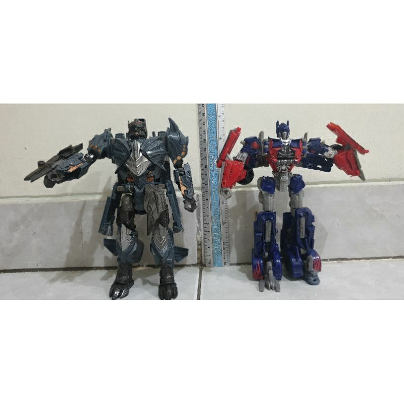 Optimus Prime Megatron Transformers Action figure