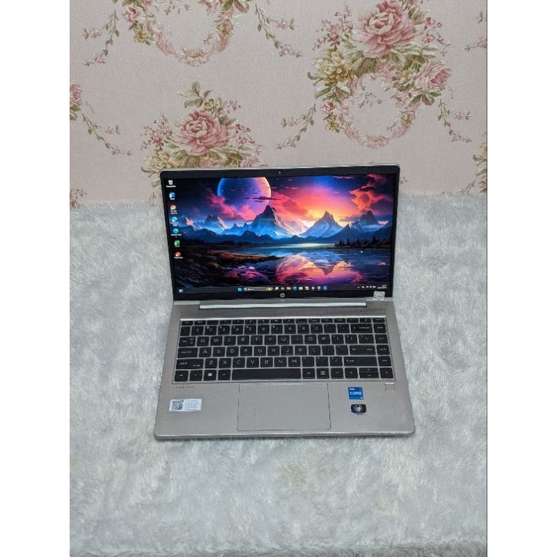 HP ProBook 440 G9 i5-1235U Gen 12 Ram 16GB SSd 512 FullHD IPS