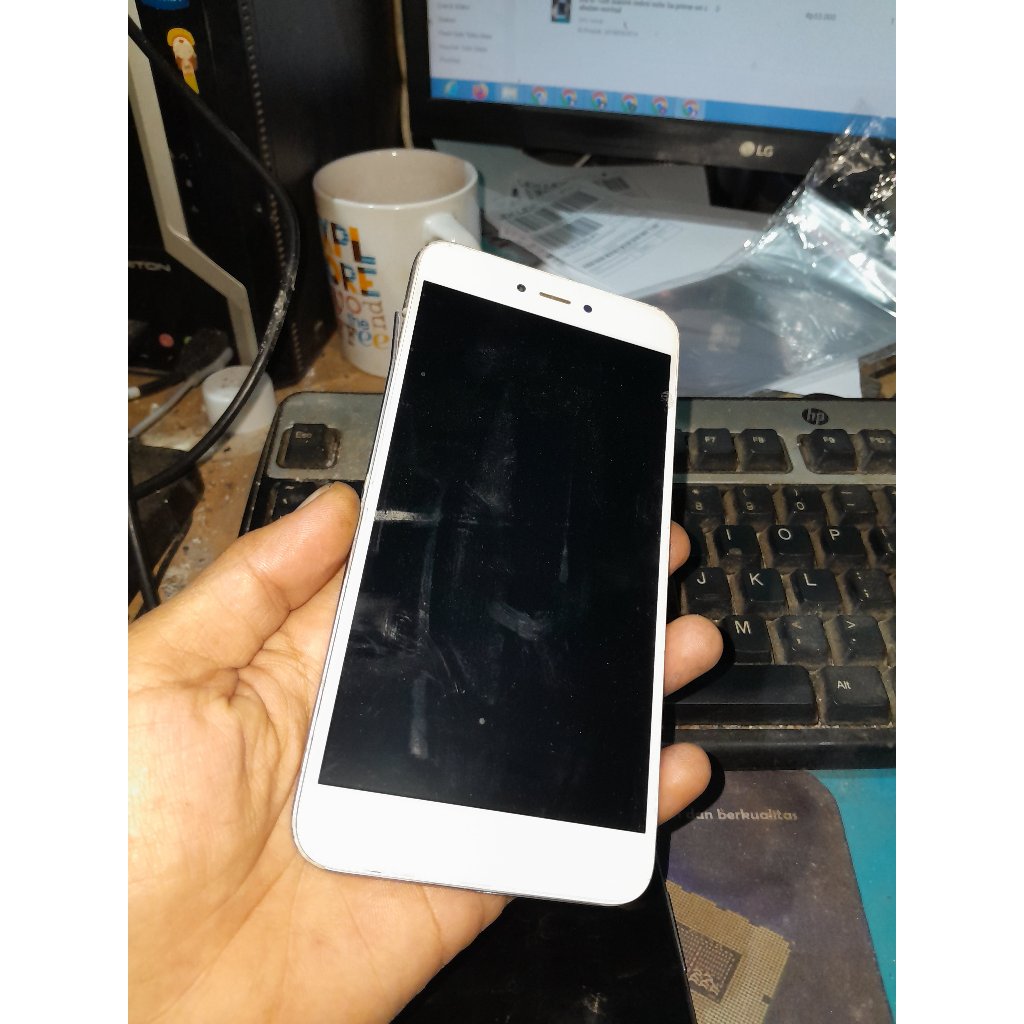 xiaomi redmi note 5a mesin normal lcd & layar sentuh pecah