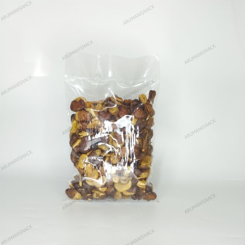 

Snack Serba Ceban Kacang Koro Kulit 200 gram