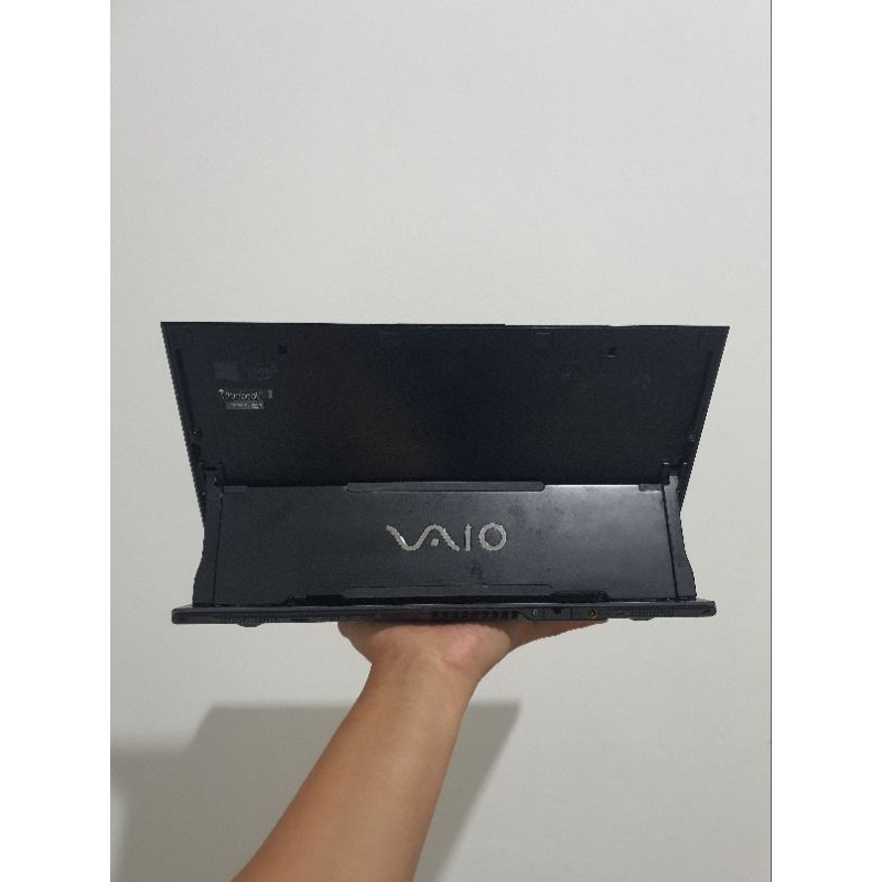 Ultrabook Sony Vaio Duo SVD11215CVB MINUS
