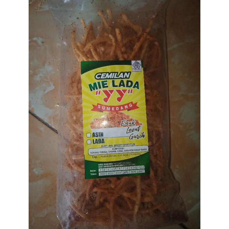 

MIE LADA "YY" CEMILAN PEDAS GURIH CRISPY