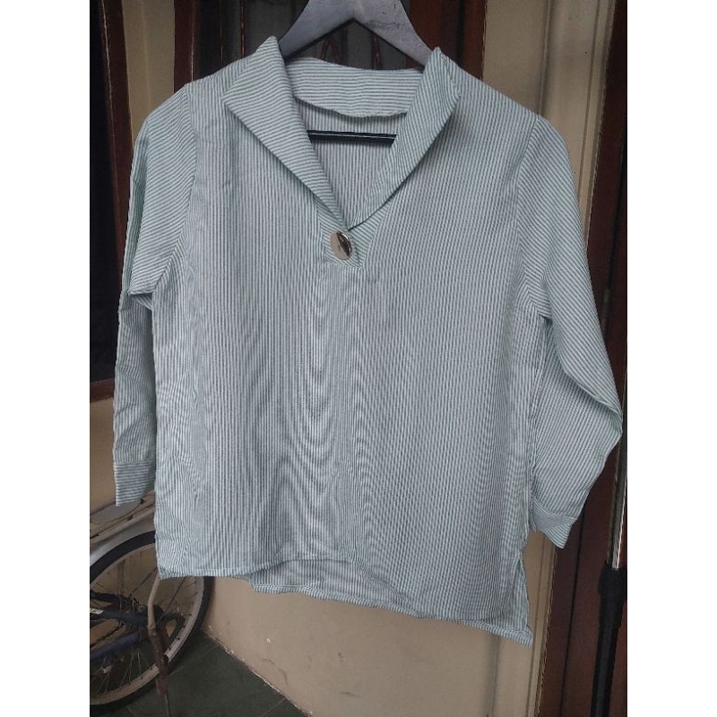 blus kemeja blouse atasan wanita cewek garis stripe putih hijau